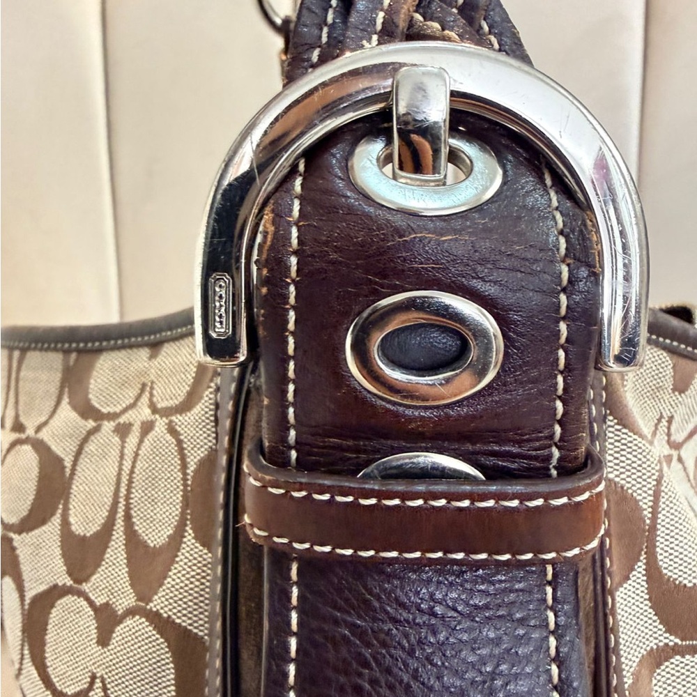 Vintage Coach Soho Y2K Brown Hobo Bag In Signature Canvas And Brown Leather Trim - Picture 7 of 8